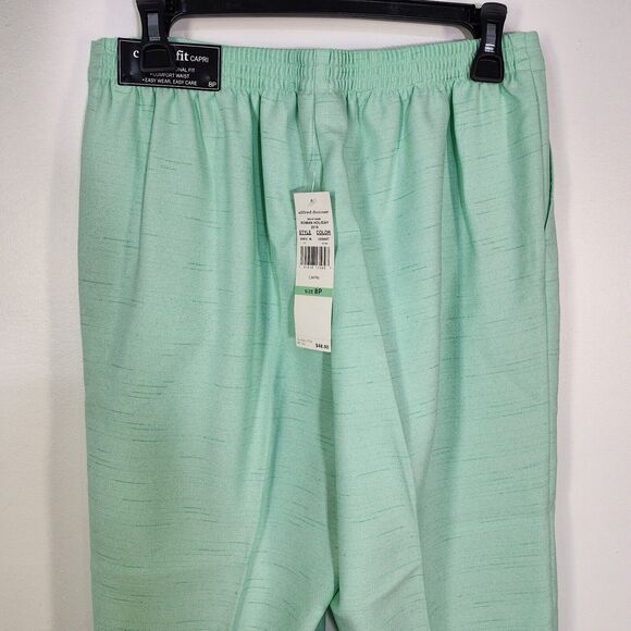 Alfred Dunner Petite Capri Pants Womens 8P Green Classic Fit Pull On Cut Out Leg - Picture 5 of 10